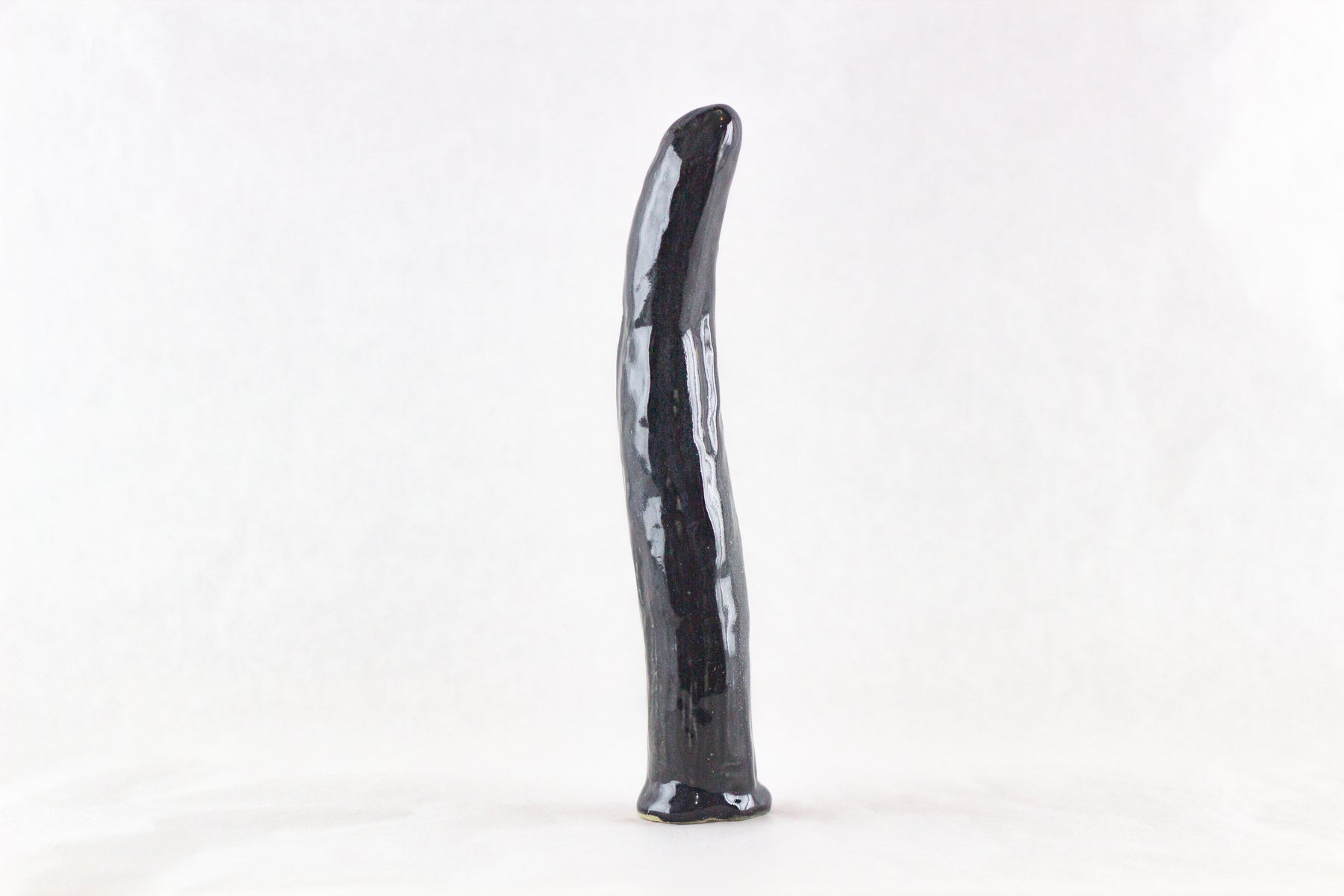Gode en céramique - Le concombre noir épicé de La Mère Michet