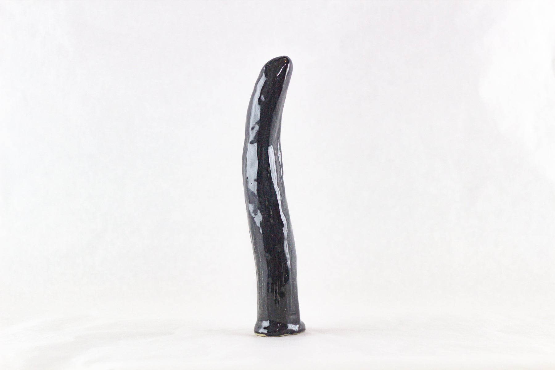 Gode en céramique - Le concombre noir épicé de La Mère Michet