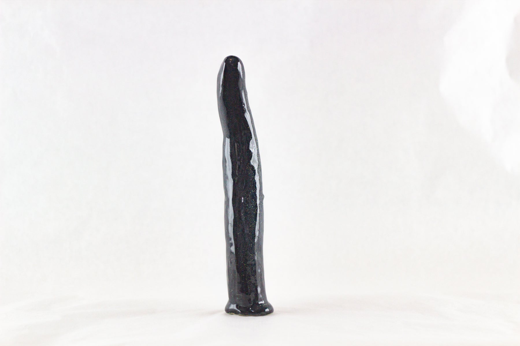 Gode en céramique - Le concombre noir épicé de La Mère Michet