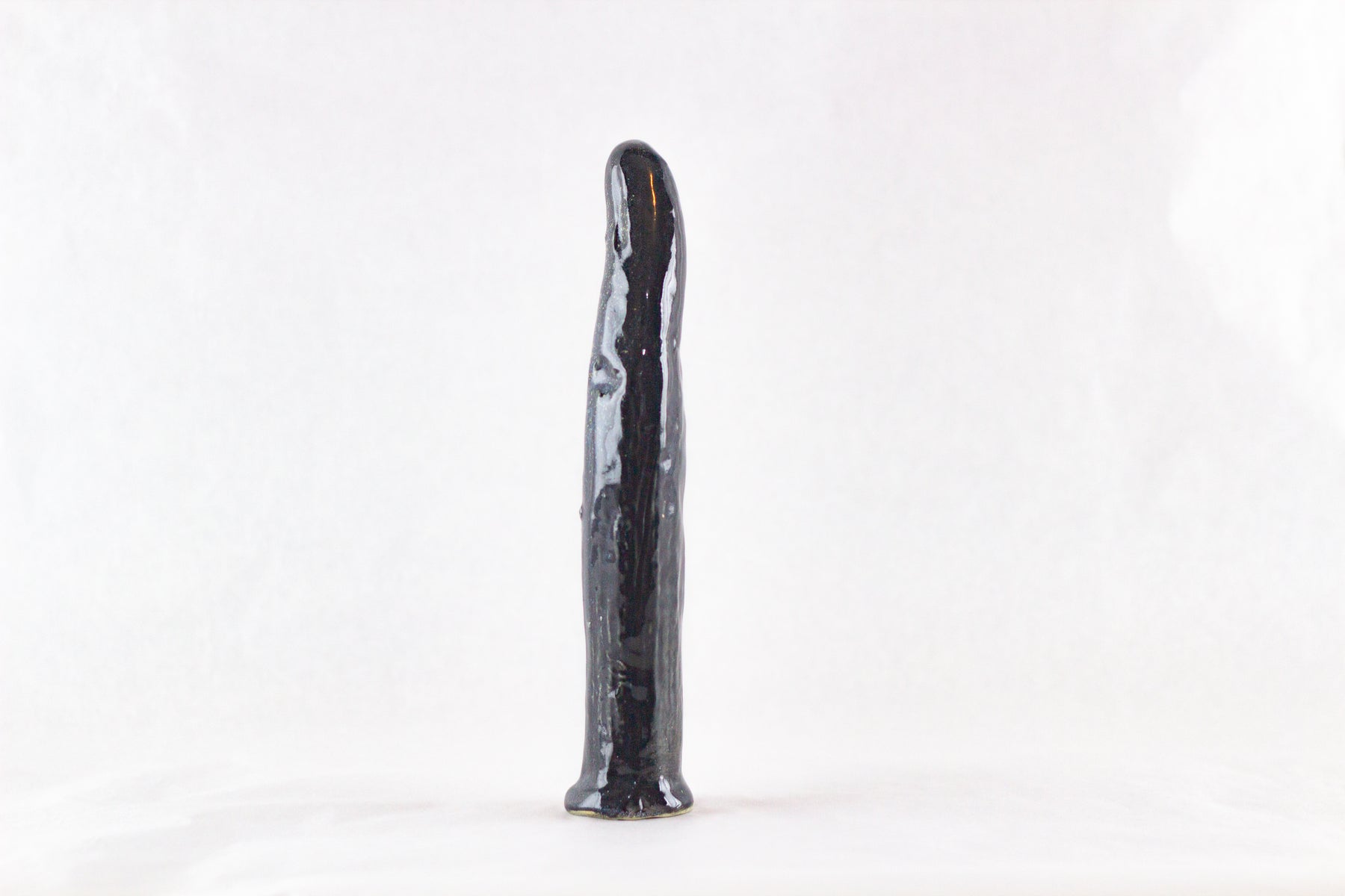 Gode en céramique - Le concombre noir épicé de La Mère Michet