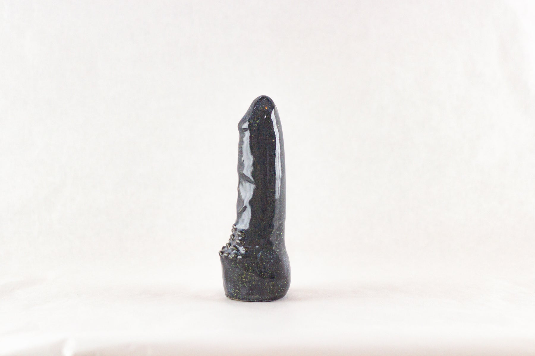 Gode en céramique - Le réaliste noir épicé de La Mère Michet
