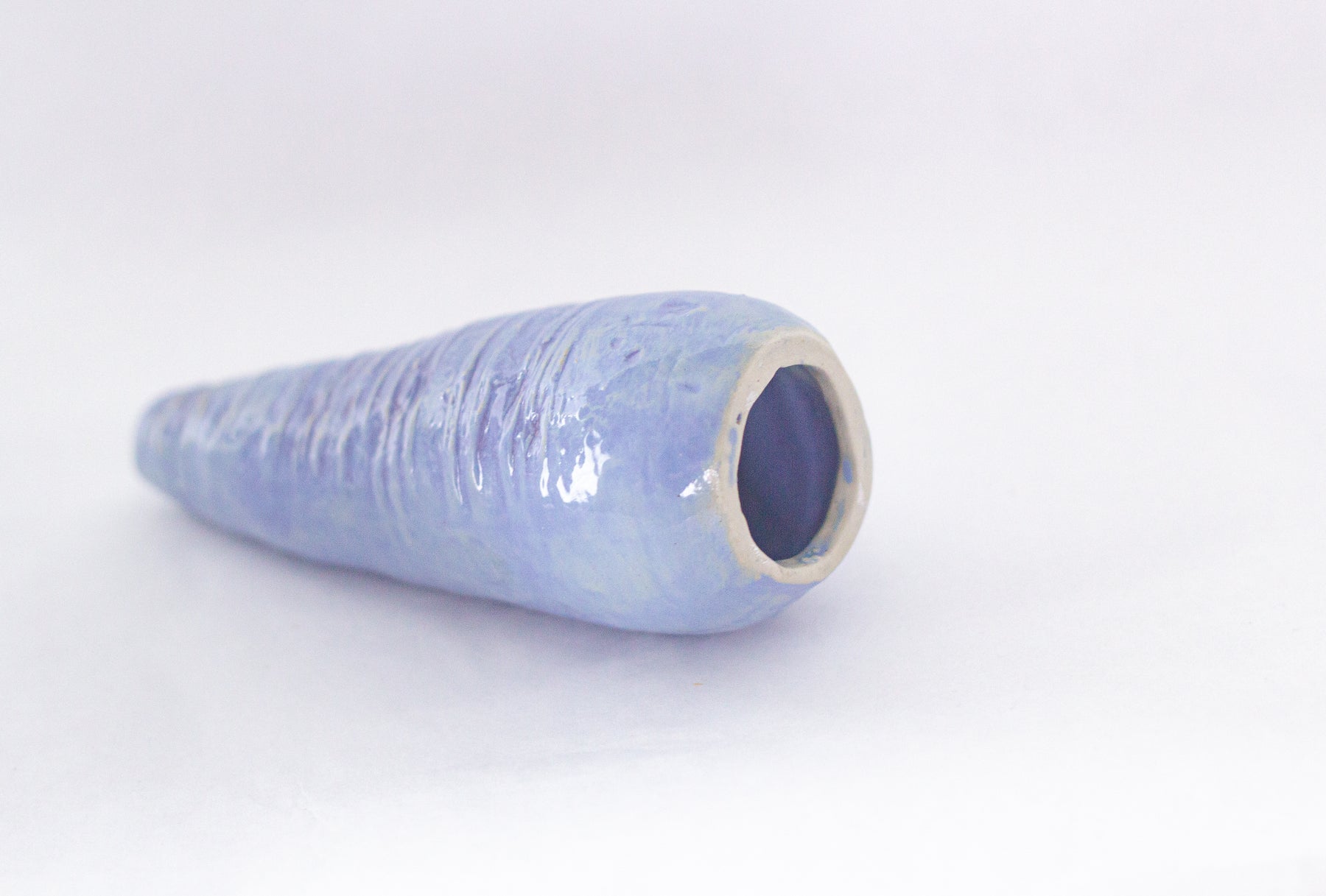 Gode en céramique - Le radis bleu lavande de La Mère Michet