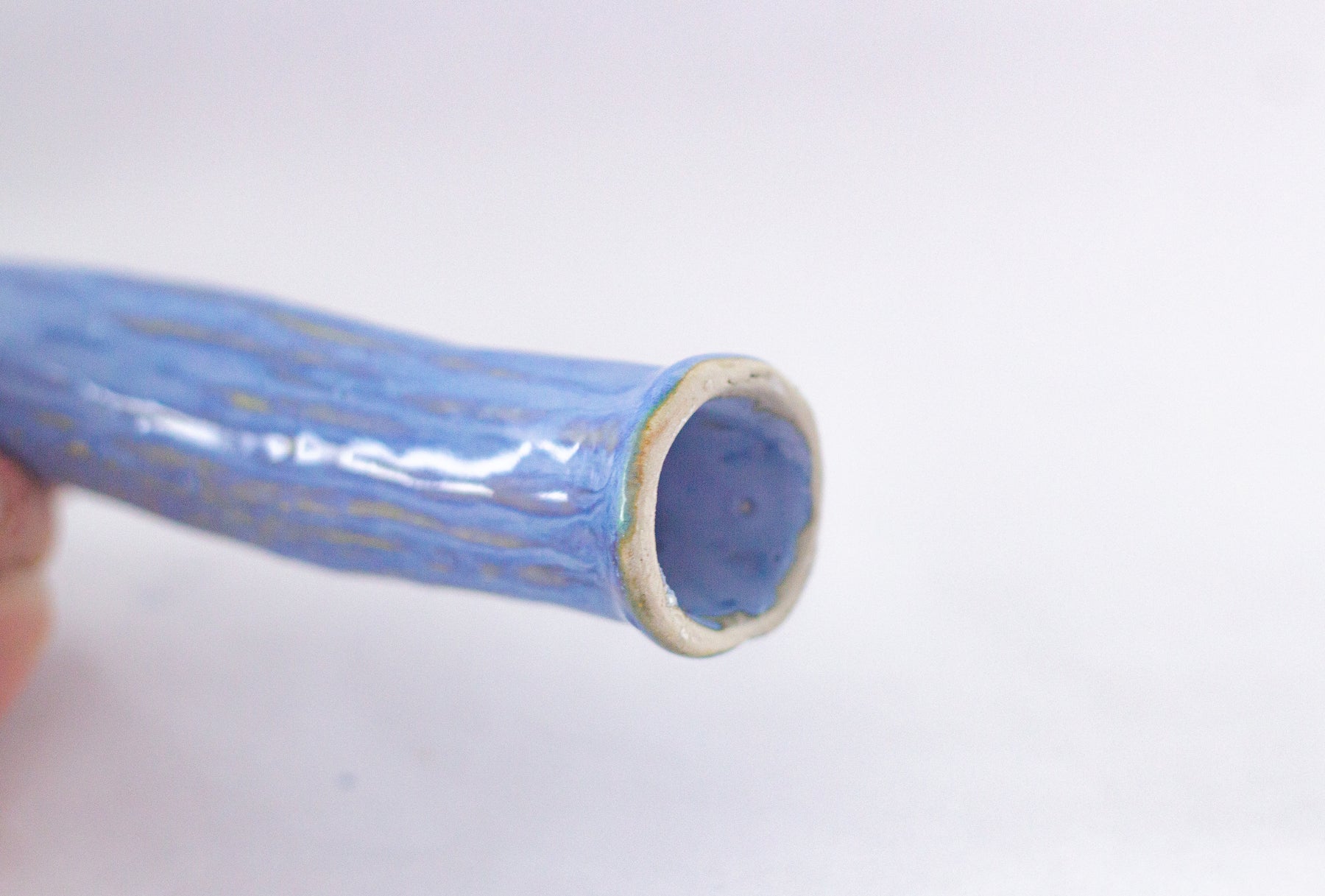 Gode en céramique - Le concombre bleu lavande de La Mère Michet