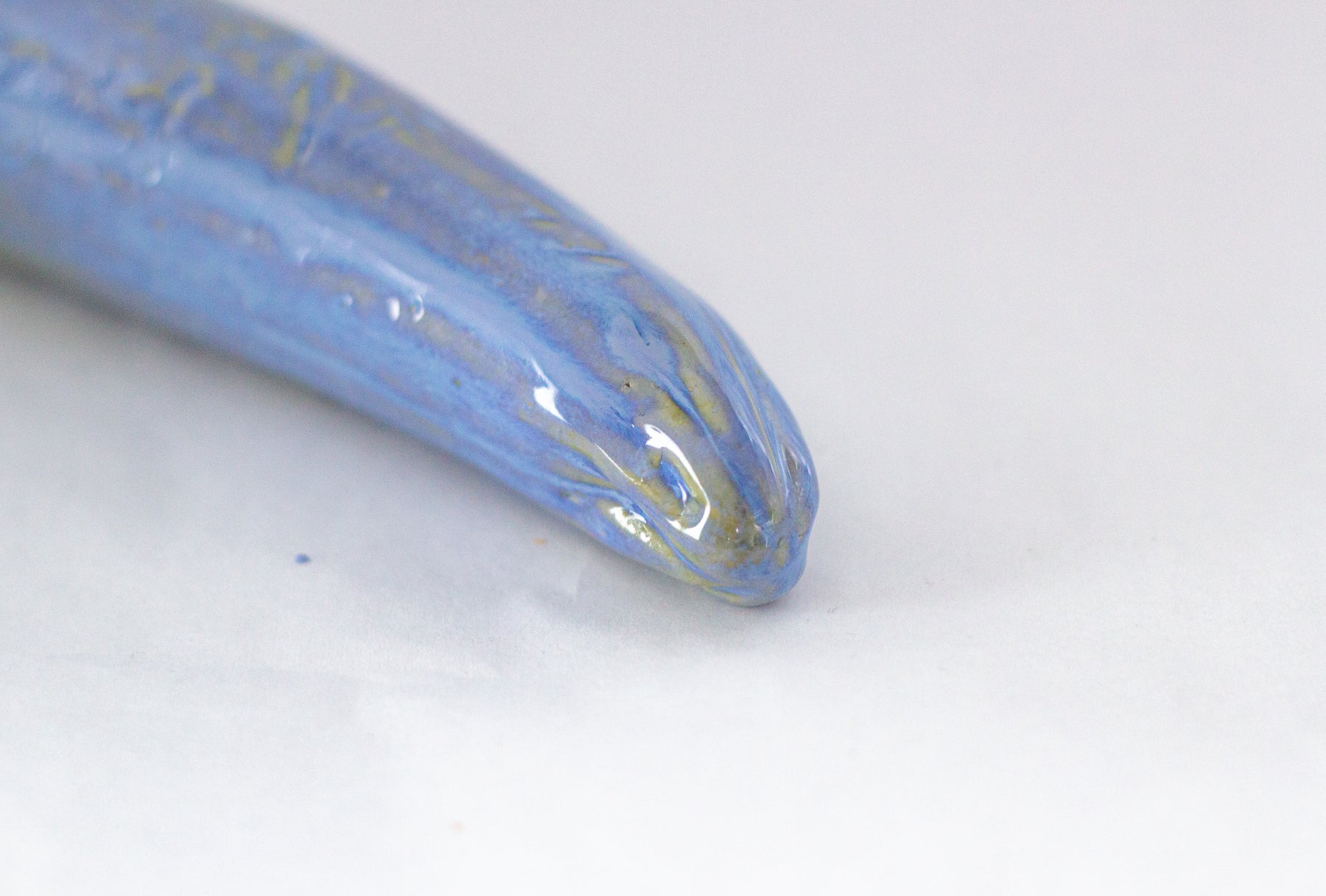 Gode en céramique - La courgette bleu lavande de La Mère Michet