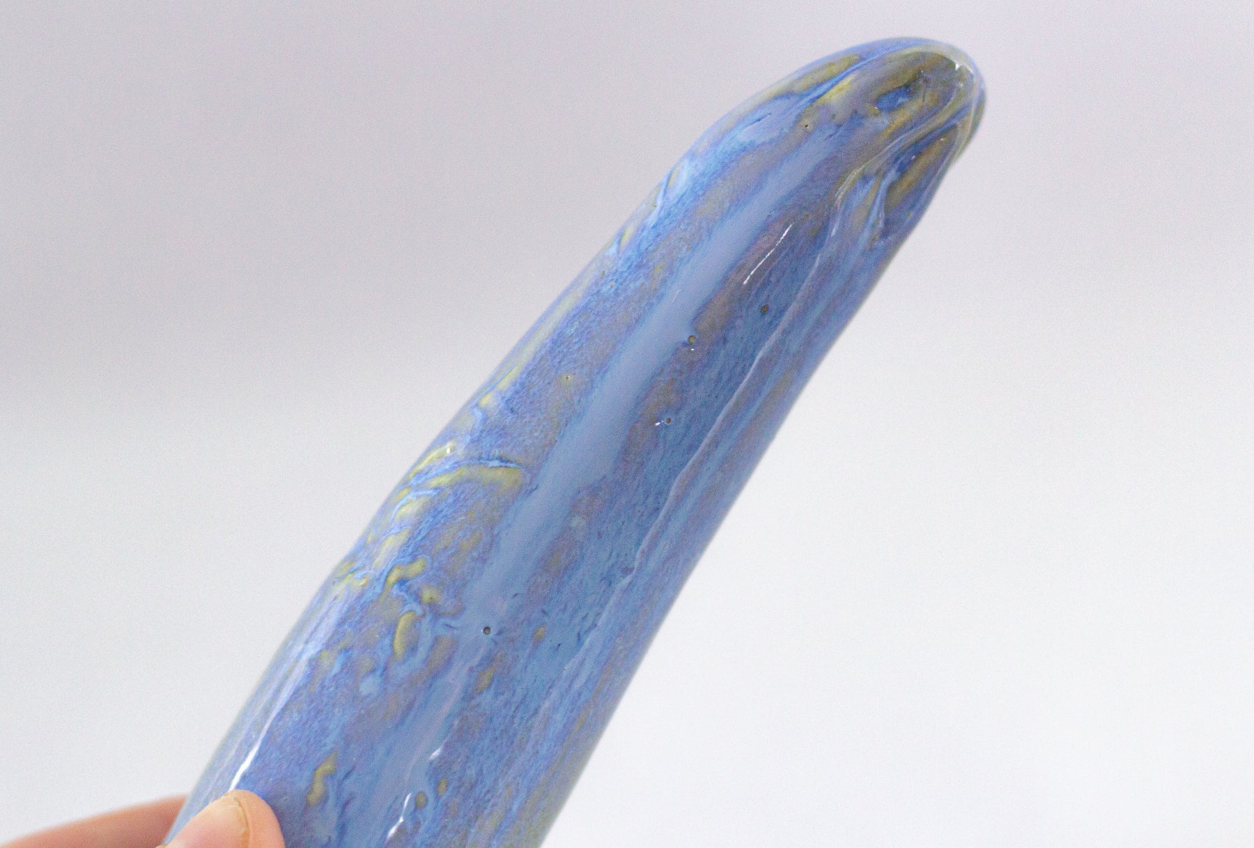 Gode en céramique - La courgette bleu lavande de La Mère Michet