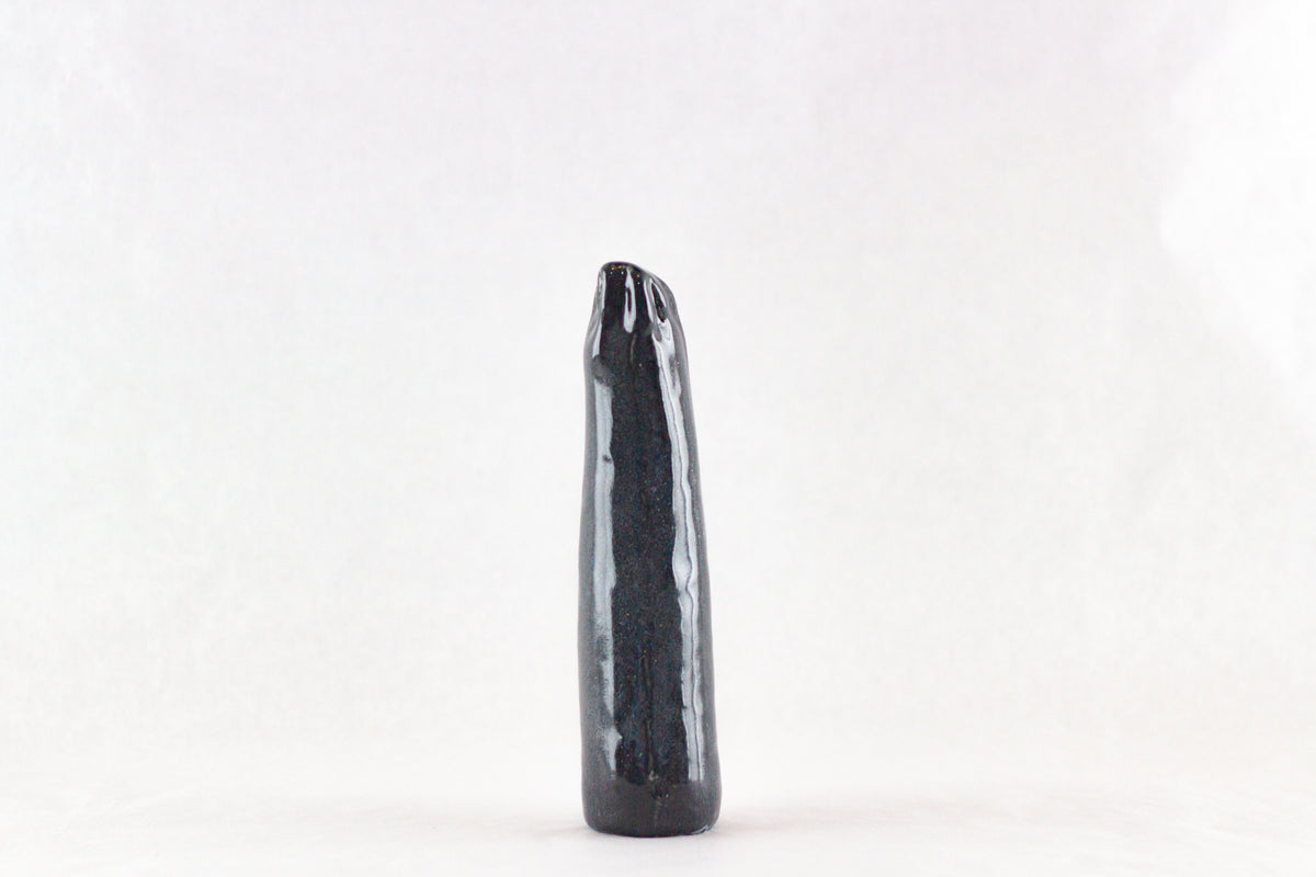 Gode en céramique - La courgette noir épicé de La Mère Michet